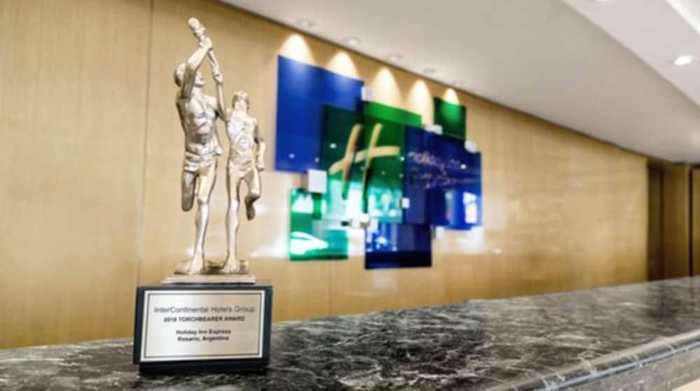 Holiday Inn Express Rosario By Ihg Екстер'єр фото