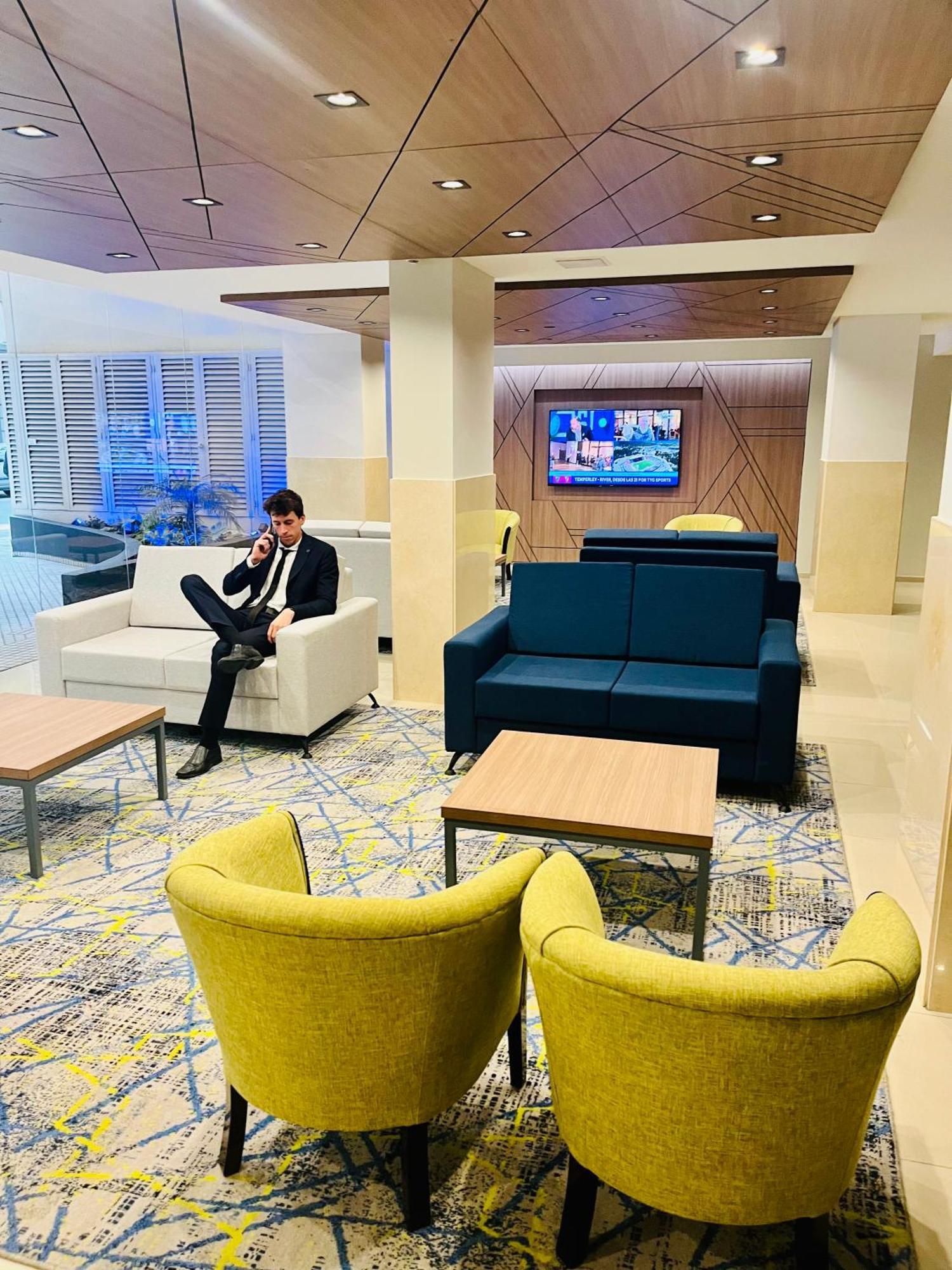 Holiday Inn Express Rosario By Ihg Екстер'єр фото