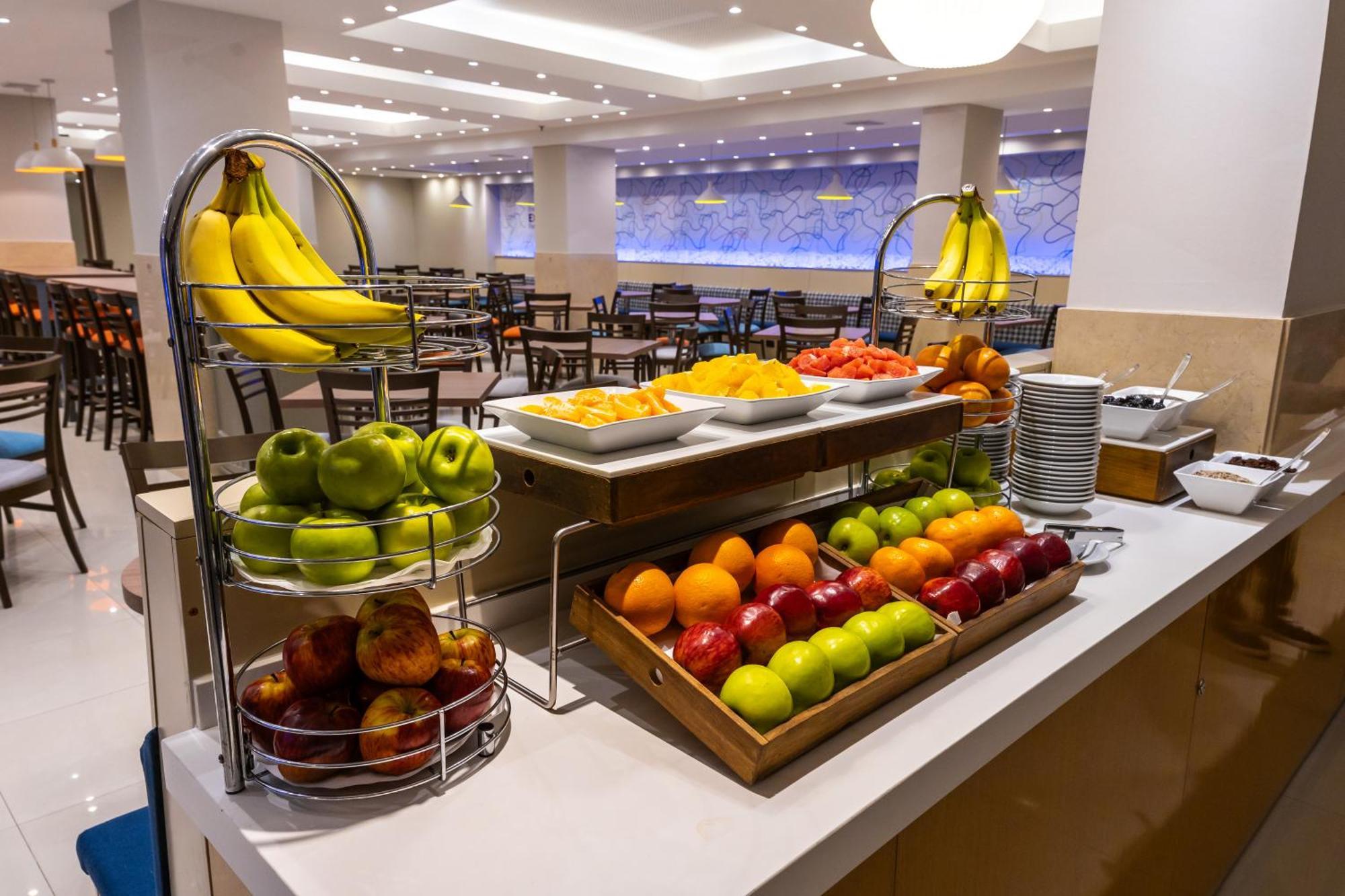 Holiday Inn Express Rosario By Ihg Екстер'єр фото
